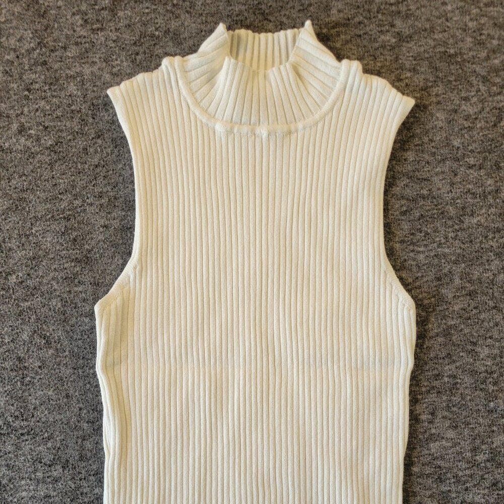 The Drop White Stretchy Ribbed Mock Neck Tank Top S Summer Spring Minimalist